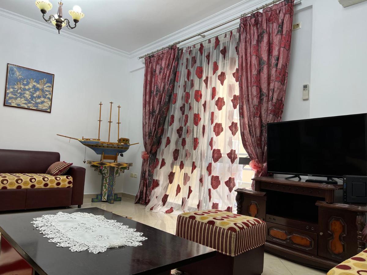 Entire Apartment Castle View Μπεράτ Εξωτερικό φωτογραφία